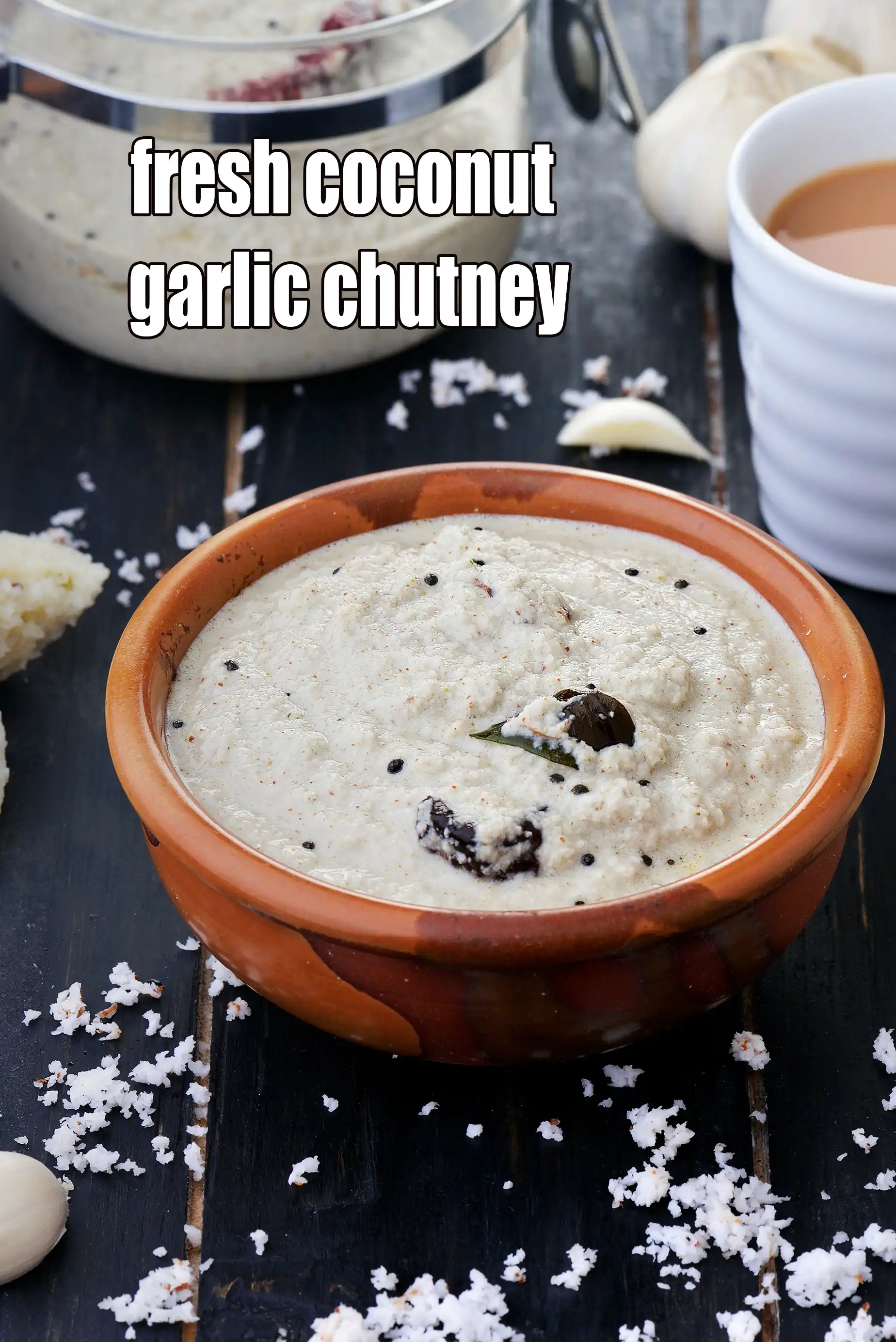 fresh coconut garlic chutney recipe | garlic chutney with coconut and green chillies | nariyal lehsun chutney | coconut chutney with red chillies and garlic |