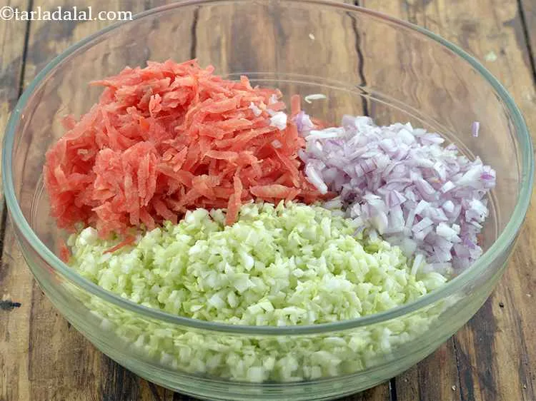 Step 4 – <p>Now add the onions to this as well.</p>