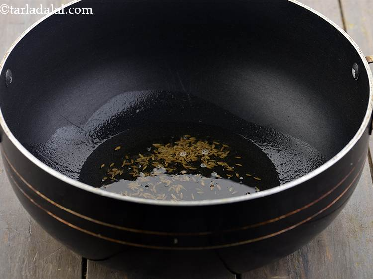 Step 14 – <p>For the <strong>Punjabi chole masala gravy</strong>, heat the oil in a deep non-stick pan and …