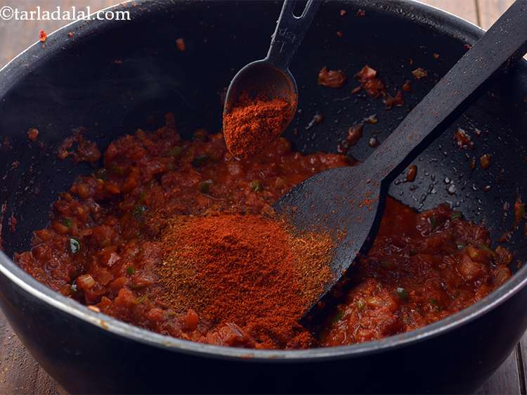 Step 20 – <p>Add chilli powder.</p>