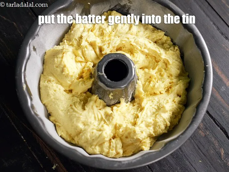 Step 19 – Put&nbsp;the batter gently into the tin.