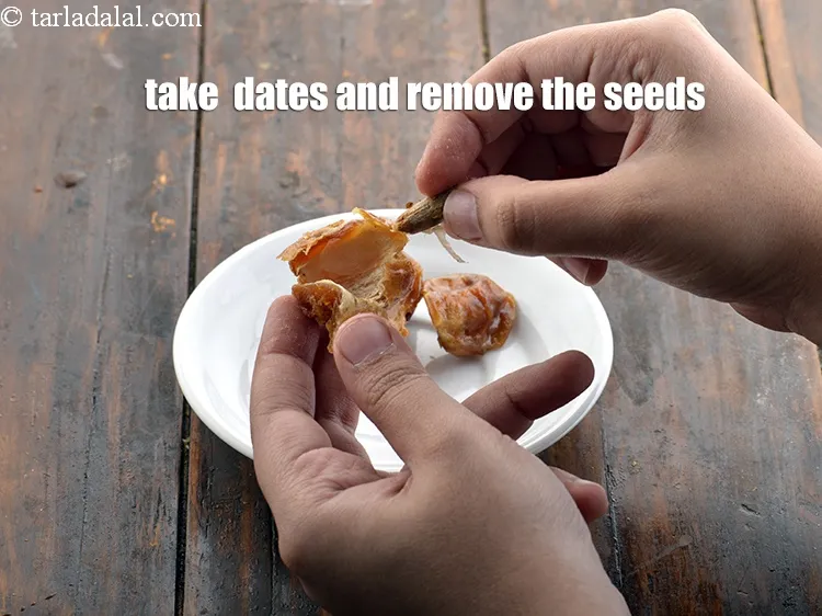 Step 3 – <meta charset="UTF-8" />For the <strong>puran poli</strong>&nbsp;take the dates. If they are with seeds, remove them.&nbsp;