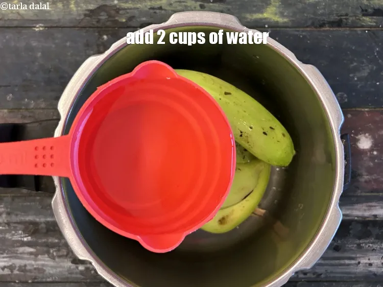 Step 9 – <meta charset="UTF-8" />Add 2 cups of water.&nbsp;&nbsp;<br /> &nbsp;