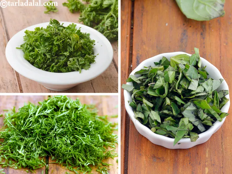 स्टेप 17 – हर्ब मेयोनेज़ बनाने के लिए, सरसों के पेस्ट के साथ …