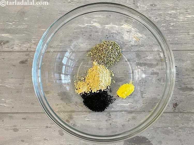 Step 24 – Add&nbsp;<meta charset="UTF-8" />1 tsp&nbsp;<a href="glossary-nigella-seeds-kalonji-onion-seeds-552i">nigella seeds (kalonji)</a>.