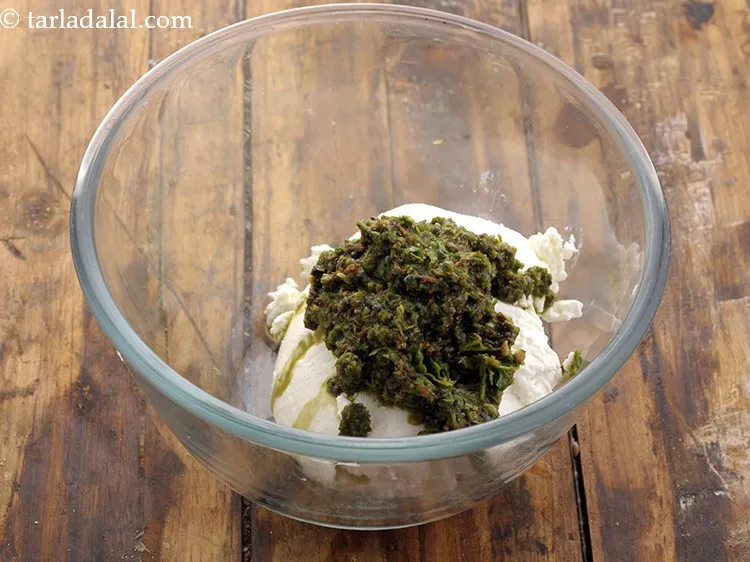 Step 16 – Add&nbsp;the achari mixture.