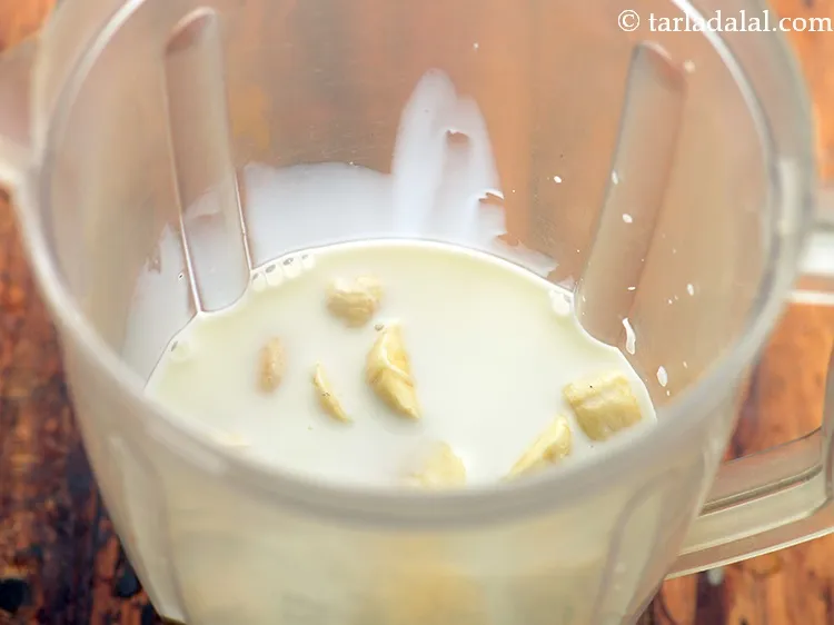 Step 4 – Add milk. We have used cow&#39;s milk.&nbsp;