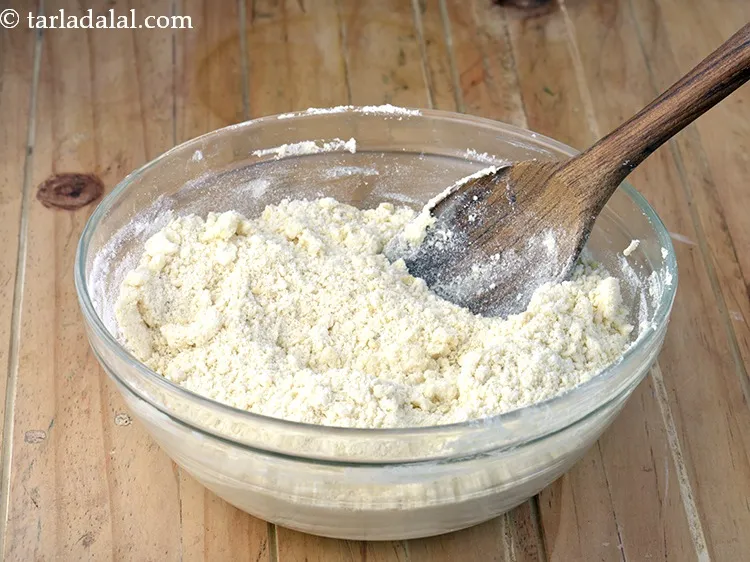 Step 31 – Mix well using a spatula once again.<br /> &nbsp;