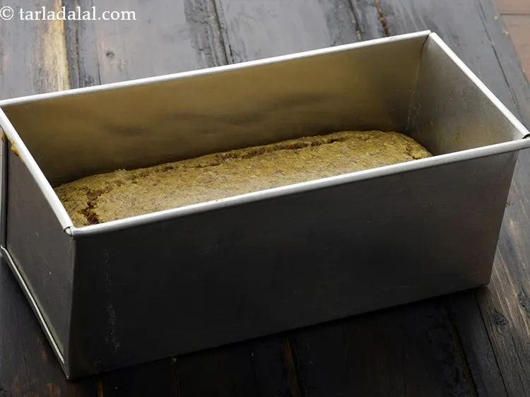 Step 17 – Bake in a pre-heated oven at 150 &ordm;C (300&ordm;F) for 35 to 40 minutes.