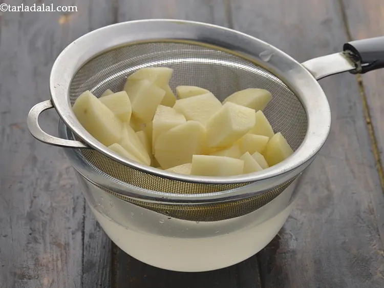 Step 3 – Drain using a strainer just before adding in the subzi.&nbsp;