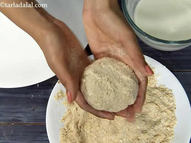 Step 12 – Roll in the bread crumbs till it is evenly coated from all the sides.