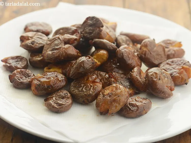 Step 21 – Drain <strong>took patata</strong> on an absorbent paper.