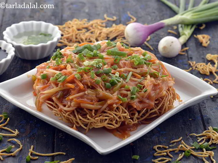 Step 35 – Serve&nbsp;<strong>American Chop Suey,&nbsp;</strong><strong>Veg</strong>&nbsp;<strong>American Chop Suey</strong>&nbsp;immediately. Pour the sauce over crispy noodles just before serving or …