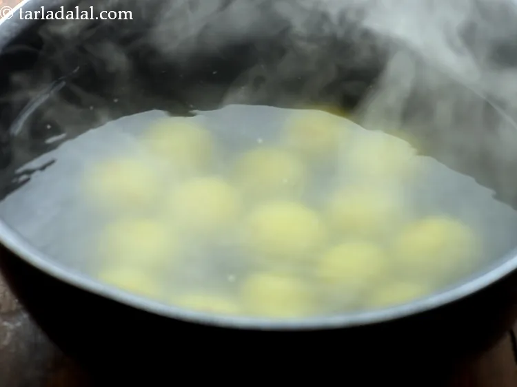 Step 7 – Boil on a high flame for 10 minutes. Pierce a knife in the center to …