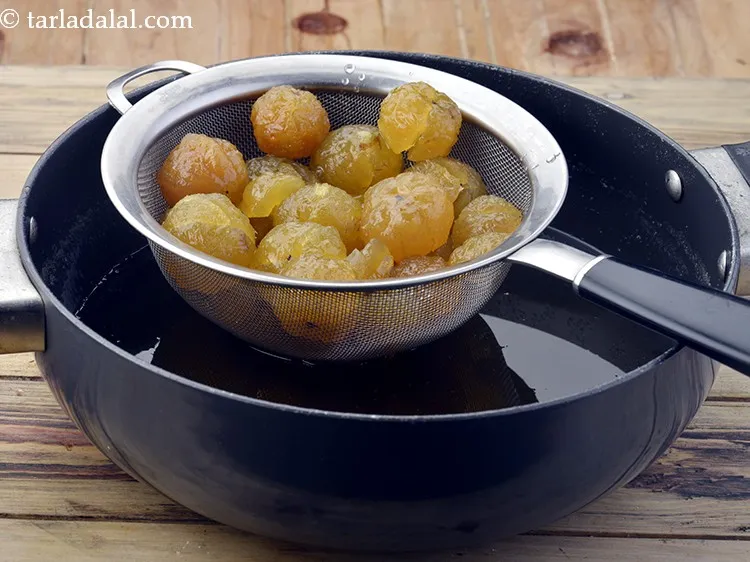 Step 16 – Drain and reserve the syrup as well as the amlas.