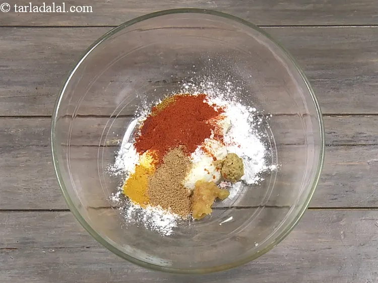 Step 10 – Add 1 tsp&nbsp;<a href="https://www.tarladalal.com/glossary-chaat-masala-300i">chaat masala</a>.
