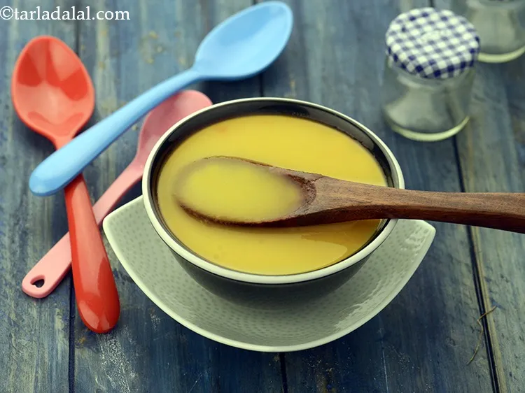 स्टेप 41 – आंच से उतारकर हल्का ठंडा कर लें। बच्चों के लिए …