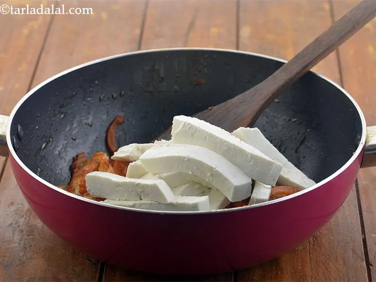Step 14 – Now, add the strips of paneer.