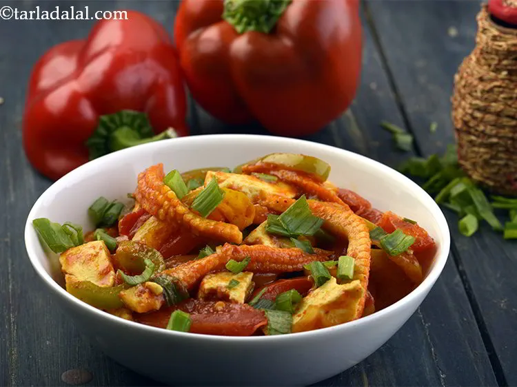 Step 22 – Garnish the <strong>Baby corn Paneer Jalfrazie</strong> with spring onion greens and serve immediately.&nbsp;