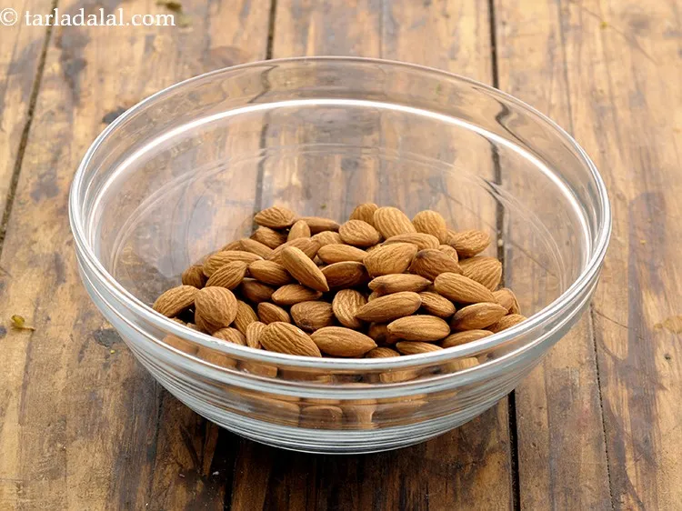 Step 7 – To prepare&nbsp;<strong>badam ka halwa recipe | badam halwa | almond halwa | Indian almond halwa …