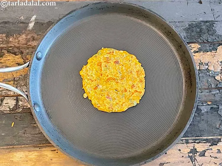 Step 33 – Finally your&nbsp;bajra carrot onion uttapam is ready.