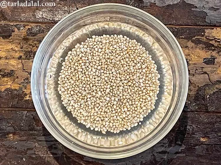 स्टेप 7 – गंदगी को हटाने के लिए पानी से १-२ बार साफ …