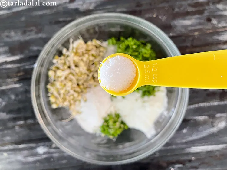 स्टेप 20 – स्वादानुसार नमक डालें।