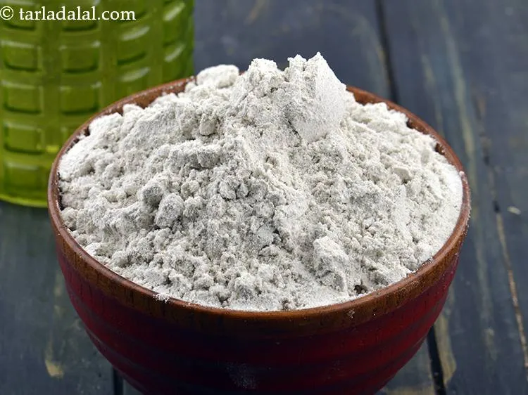 Step 8 – Add 2 tbsp&nbsp;<a href="https://www.tarladalal.com/glossary-bajra-flour-bajra-ka-atta-bajre-ka-atta-176i">bajra (black millet) flour</a>.&nbsp;<a href="https://www.tarladalal.com/recipes-using-bajra-flour-176">Bajra flour</a>&nbsp;is&nbsp;<a href="https://www.tarladalal.com/recipes-for-Protein-Rich-Foods-Indian-Veg-Protein-Rich-Recipes-695">high in protein</a>&nbsp;and is a&nbsp;<em>complete protein …