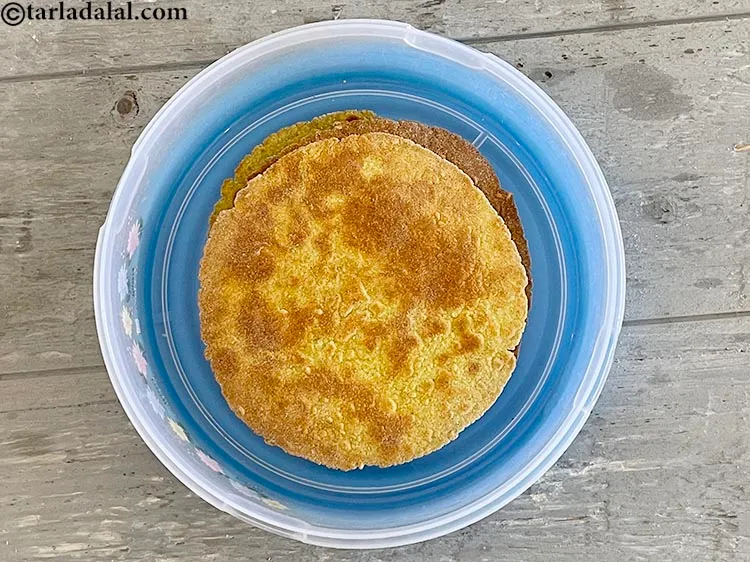 Step 39 – Cool and serve the&nbsp;<strong>bajra&nbsp;khakhra made with khakhra press</strong>&nbsp;or store in an air-tight container.