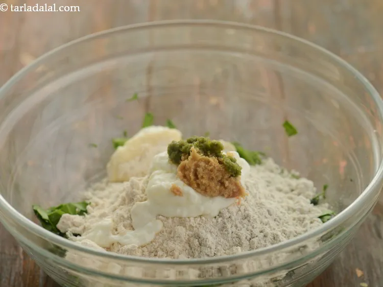 Step 7 – Add ginger-green chilli paste. For an added flavour, you can also add garlic paste.