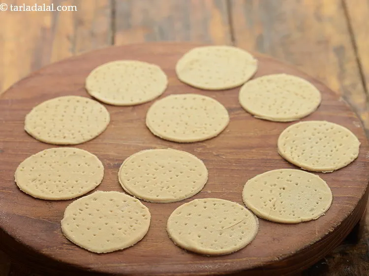 Step 12 – Get rid of excessive dough and repeat the step.&nbsp;