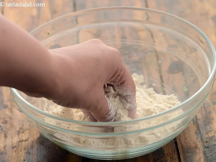 Step 5 – Rub everything with your fingertips to form a bread crumb like texture.