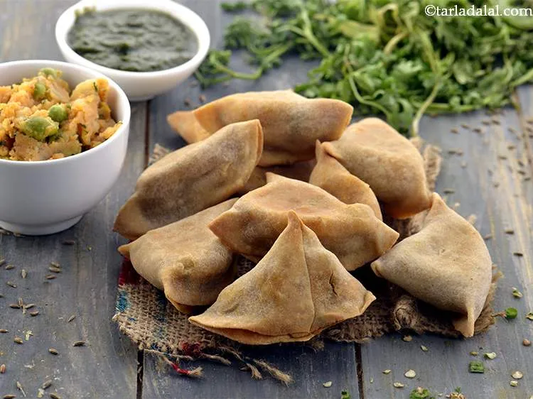 Step 32 – Serve the&nbsp;<b><span style="font-size: 12pt; font-family: Cambria;">baked samosa | Punjabi baked samosa | Veg healthy Samosa …