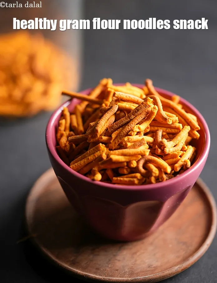 Step 31 – Serve <strong>baked masala sev | healthy gram flour noodles snack |&nbsp;baked masala sev for weight …