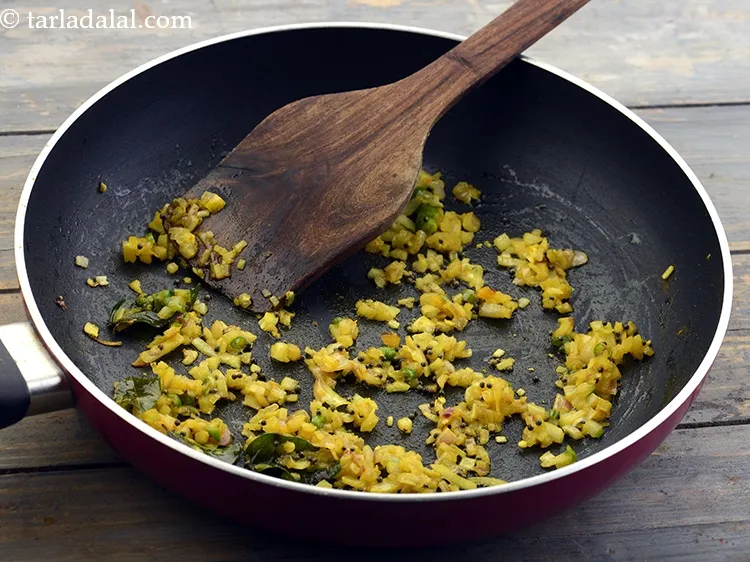 Step 30 – Saut&eacute; on a medium flame for 30 seconds.