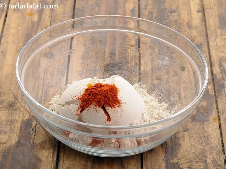 Step 3 – Add chilli powder. Add more or less as per your desire.