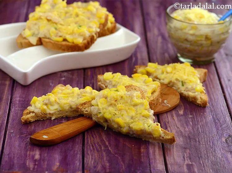 Step 21 – Serve the <strong>baked corn toast</strong> immediately. To make it spicier, sprinkle little chilli flakes on …