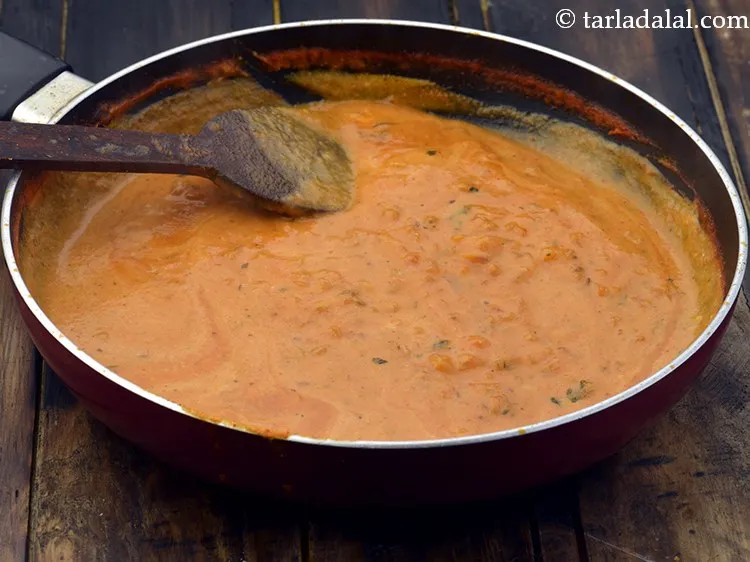 Step 19 – Mix well and our&nbsp;<strong>makhani gravy | restaurant style&nbsp;makhani gravy | Punjabi makhani gravy | Indian …
