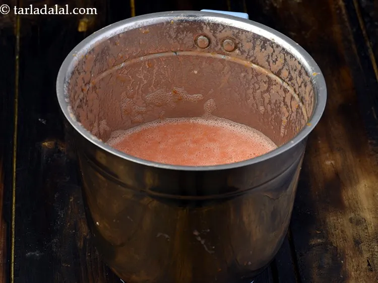 Step 5 – Transfer this to a mixer jar and blend to a smooth paste. Keep aside.