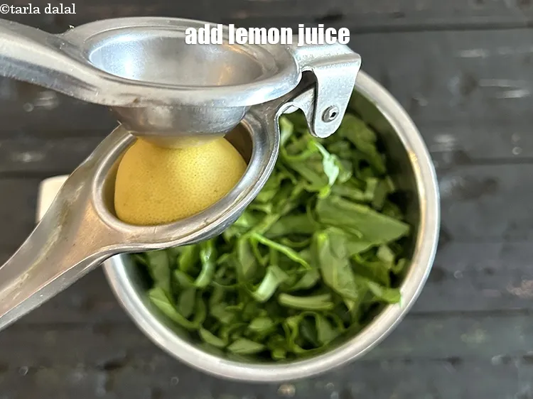 Step 10 – Add&nbsp;<meta charset="UTF-8" />1/2 tsp&nbsp;<a href="glossary-lemon-juice-numbi-ka-ras-nimbu-ka-juice-471i">lemon juice</a>.