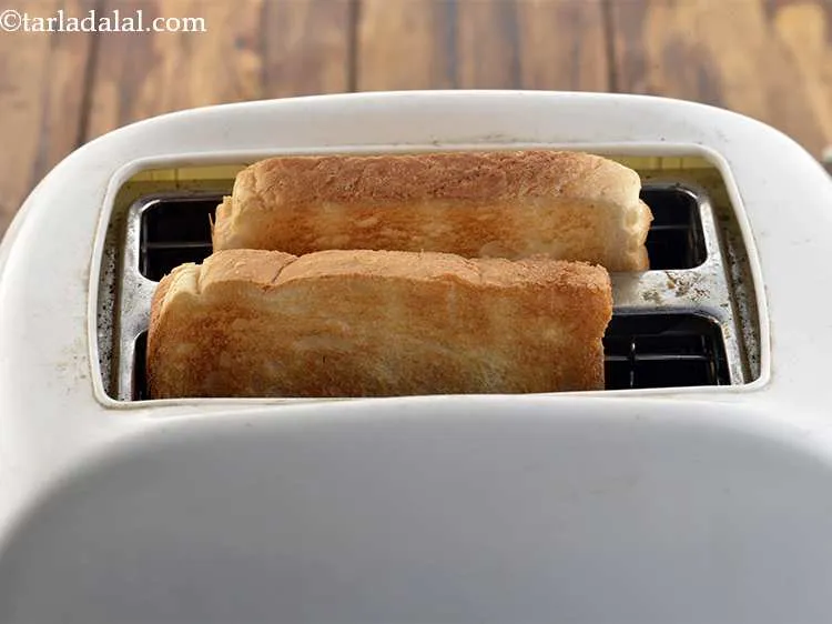 Step 18 – Toast the bread slices till they are golden brown in colour.