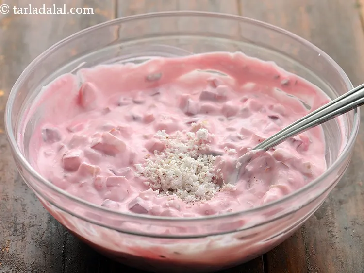 स्टेप 17 – नारियल डालें। इसमें अच्छी वसा होती है।