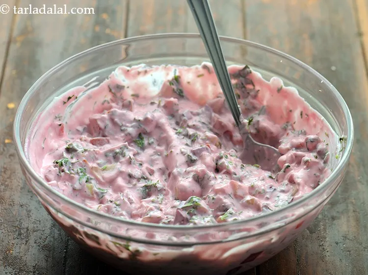 स्टेप 19 – एक चम्मच का उपयोग करके अच्छी तरह मिलाएं। <strong>भारतीय स्टाइल …