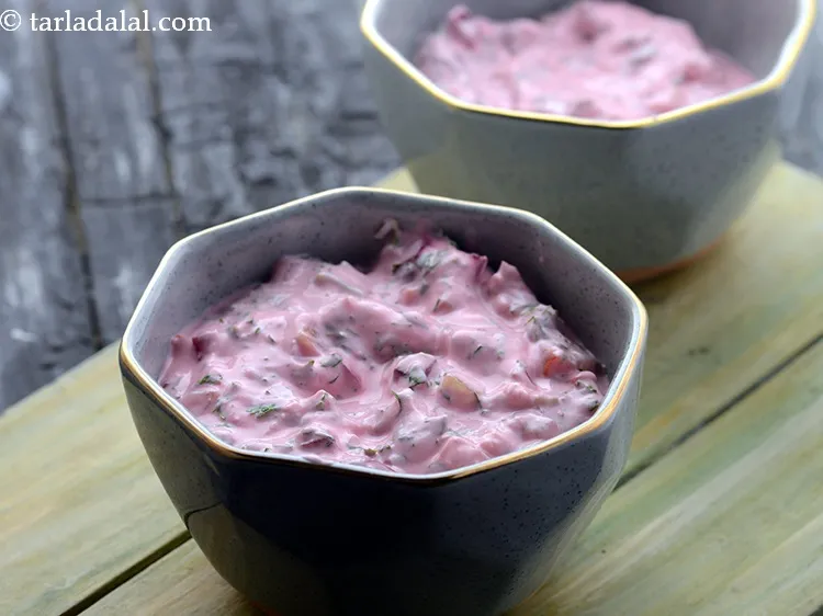 स्टेप 20 – <strong>चुकंदर, ककड़ी और टमाटर रायता</strong> को | <strong>हेल्दी ककड़ी टमाटर …