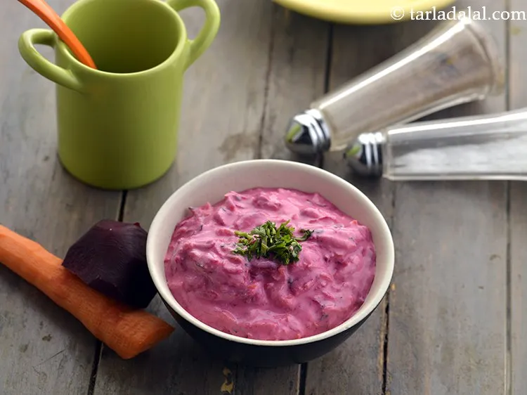 Step 25 – Serve <strong>Carrot Beetroot Raita to Toddlers </strong>in colourful bowls.&nbsp;