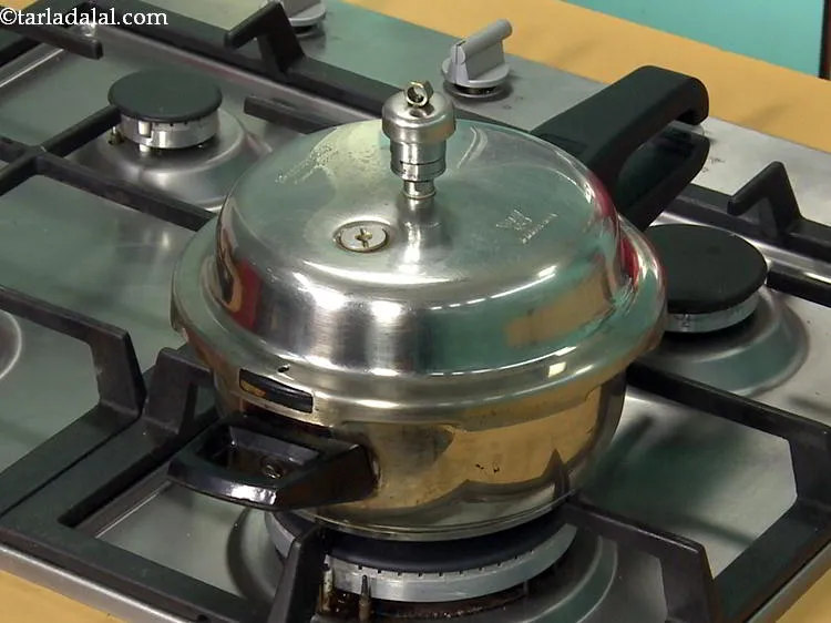 Step 14 – Allow the pressure cooker to cool before opening the lid.&nbsp;