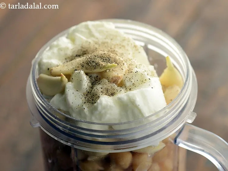 Step 9 – Add salt and pepper.&nbsp;