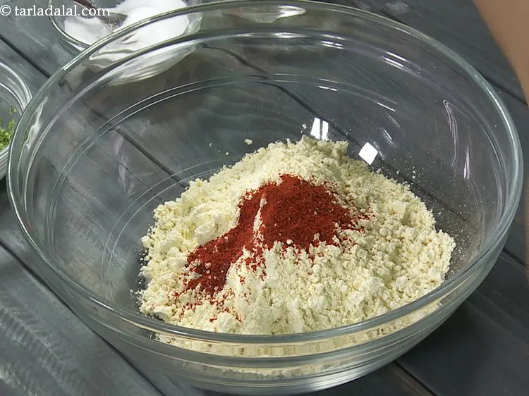 Step 3 – Add chilli powder. Add more or less as per the spice you prefer.