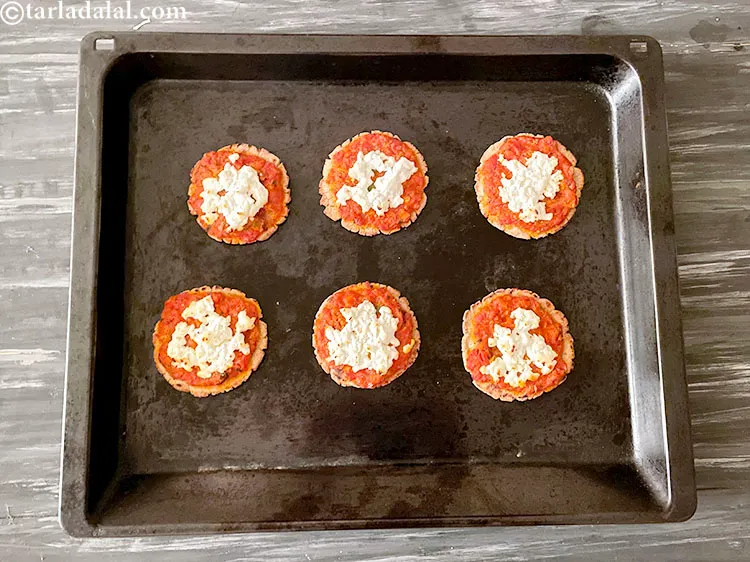 Step 51 – Our baked bhakri pizza is ready.