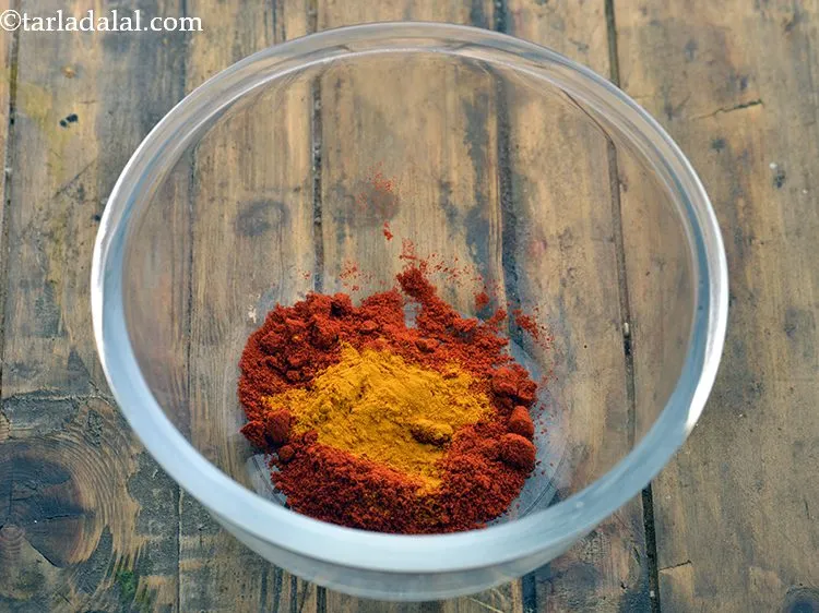 Step 3 – Add turmeric powder.